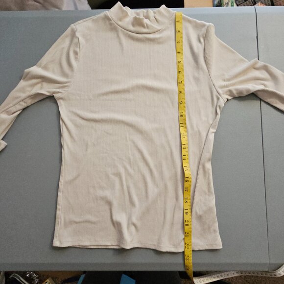 No Boundaries Mock Neck Ribbed Long Sleeve Top โ Cream / Ivory โ Size M (8-10) - Picture 8 of 8